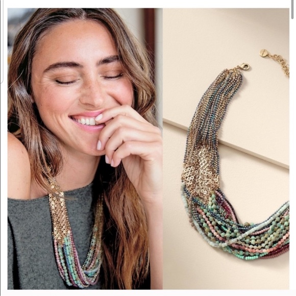 Mae Stella & Dot Necklace - Picture 3 of 6